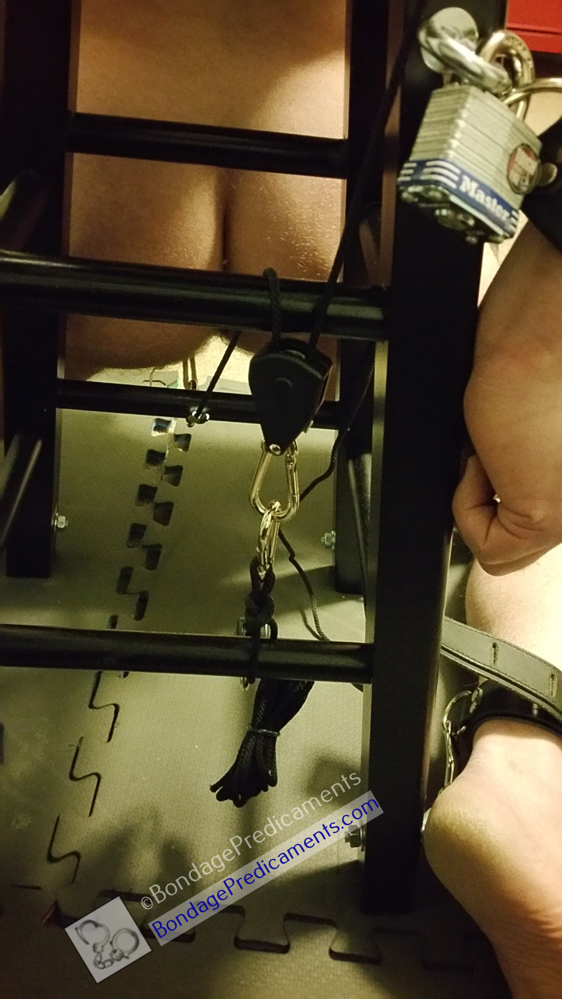 Bondage Stool Step 2-22